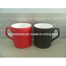 Color Change Fine Bone China Mug; Taza fina de China de hueso